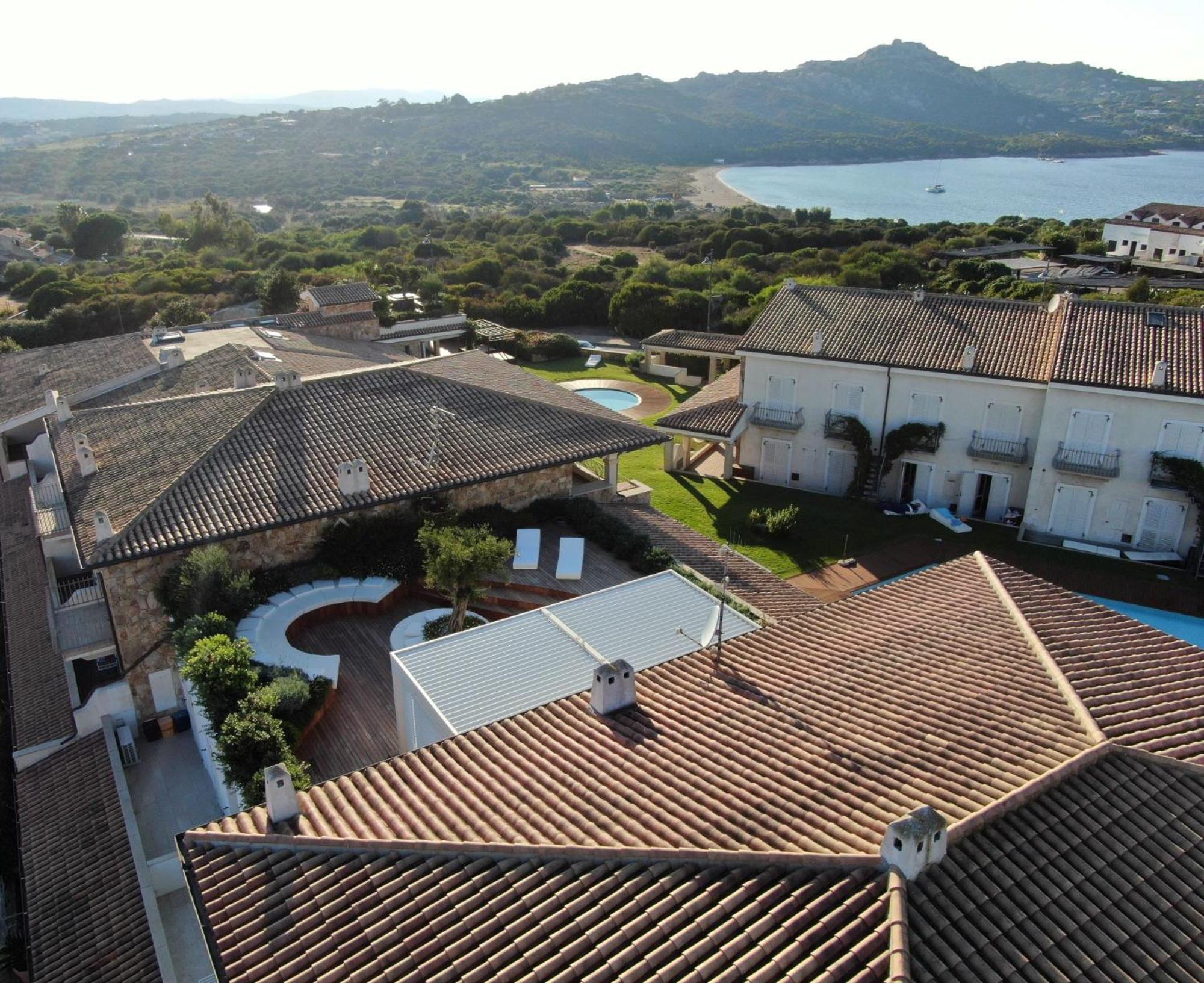 La Sciumara Resort Palau Exterior photo